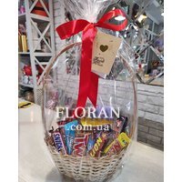 Кошик із солодощами - Фото 1