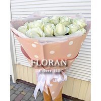 Bouquet of beautiful white roses - Photo 4