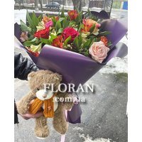 Bouquet of alstroemeria flowers and roses - Photo 1