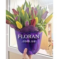 Букет з тюльпанів у капелюшній коробці - Фото 1