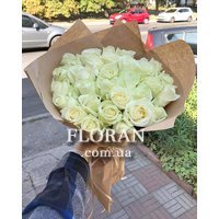 Композиция из белых роз - Фото 1