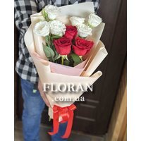 Bouquet of flowers for September 1 - Photo 2