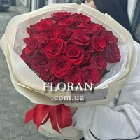 Красивый букет цветов розы красные - Фото 3
