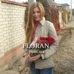 5 red roses - Photo 6