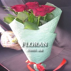 Букет з 7 червоних троянд - Фото 5