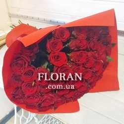 Красивый большой букет роз - Фото 1