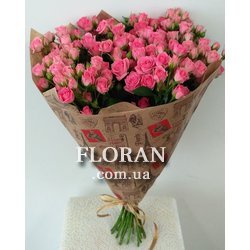 Ніжні кущові троянди - Фото 1