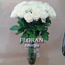Happy birthday bouquet of white roses - Photo 1