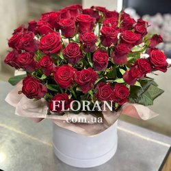 51 червона троянда в коробці - Фото 1