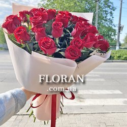 Букет алых цветов - Фото 1