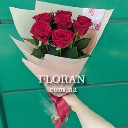 Букет з 7 червоних троянд - Фото 14