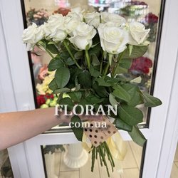 Букет з довгих білих троянд - Фото 2