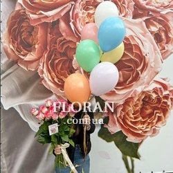 Двоколірні троянди Джумілія в букеті - Фото 2