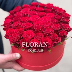 Цветы в коробке на День Рождение - Фото 1