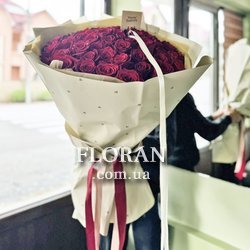 Троянди в крафт папері - Фото 3