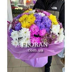 Bouquet of chrysanthemums in craft - Photo 1