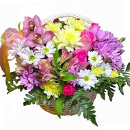 Кошик із квітами