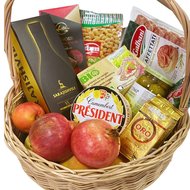 Подарочный набор в корзине для мужчин