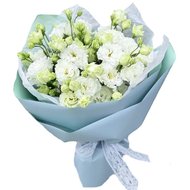 Букет білих еустом