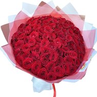 Букет бордовых роз