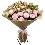 Букет из альстромерий и кустовых