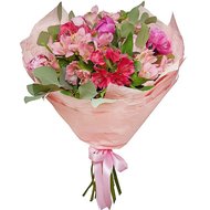 Bouquet of peonies and alstroemerias