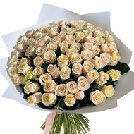 Букет кремового кольору