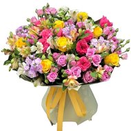 Квіти яскраві