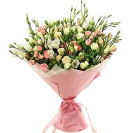 Эустома и кустовая роза