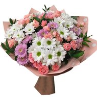 Поздравительный букет цветов