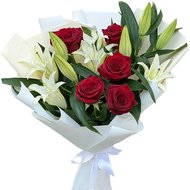 Roses and lilies in one bouquet
