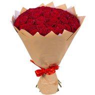 Розы в крафт бумаге