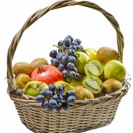 Кошик фруктовий на подарунок