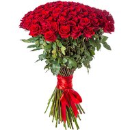 Красные розы на длинной ножке