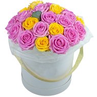 Мікс троянд у коробці