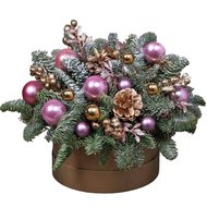 Новогодняя композиция в шляпной коробке