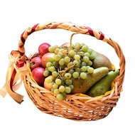 Осінній кошик з фруктами