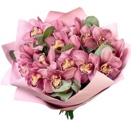 Вітальний букет орхідей