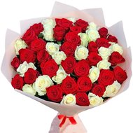 Bouquet of 55 red and white roses