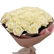 Красивий букет квітів для сестри