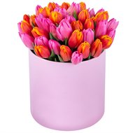 Ориганальна коробка тюльпанів