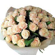 Праздничный букет роз