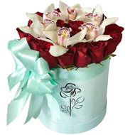 Шикарний букет у коробці