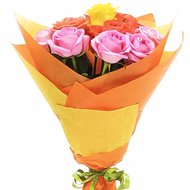 Яскравий мікс троянд