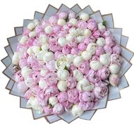 151 півонія в букеті