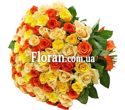 Красивий величезний букет троянд