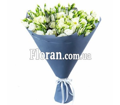 Белые эустомы