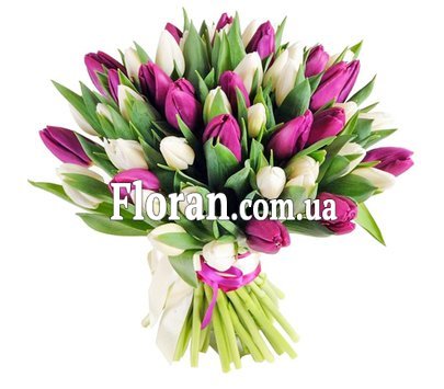 Великий букет тюльпанів
