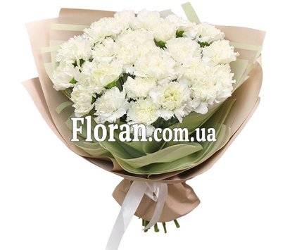 Букет из белых гвоздик