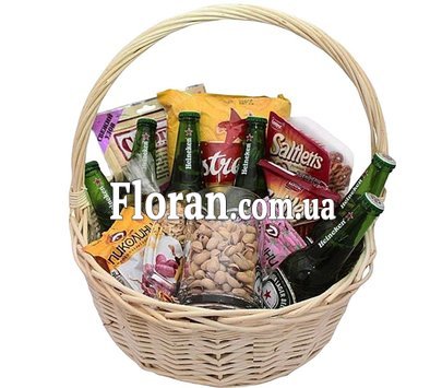 Кошик у подарунок чоловікові